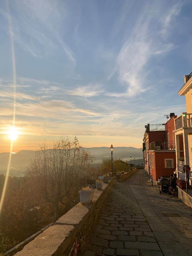 Appartamento Papiriana la casa del borgo_ breathtaking sea wiew Fosdinovo Esterno foto